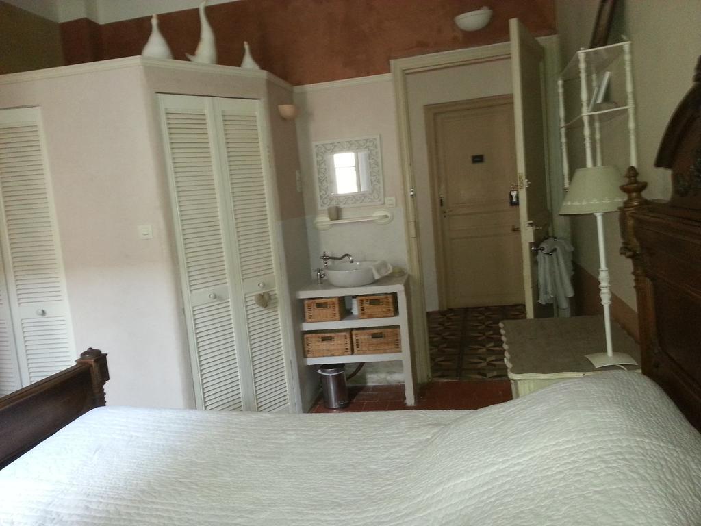 Le Patio Des Cigales Bed & Breakfast Roquefort-des-Corbieres ห้อง รูปภาพ